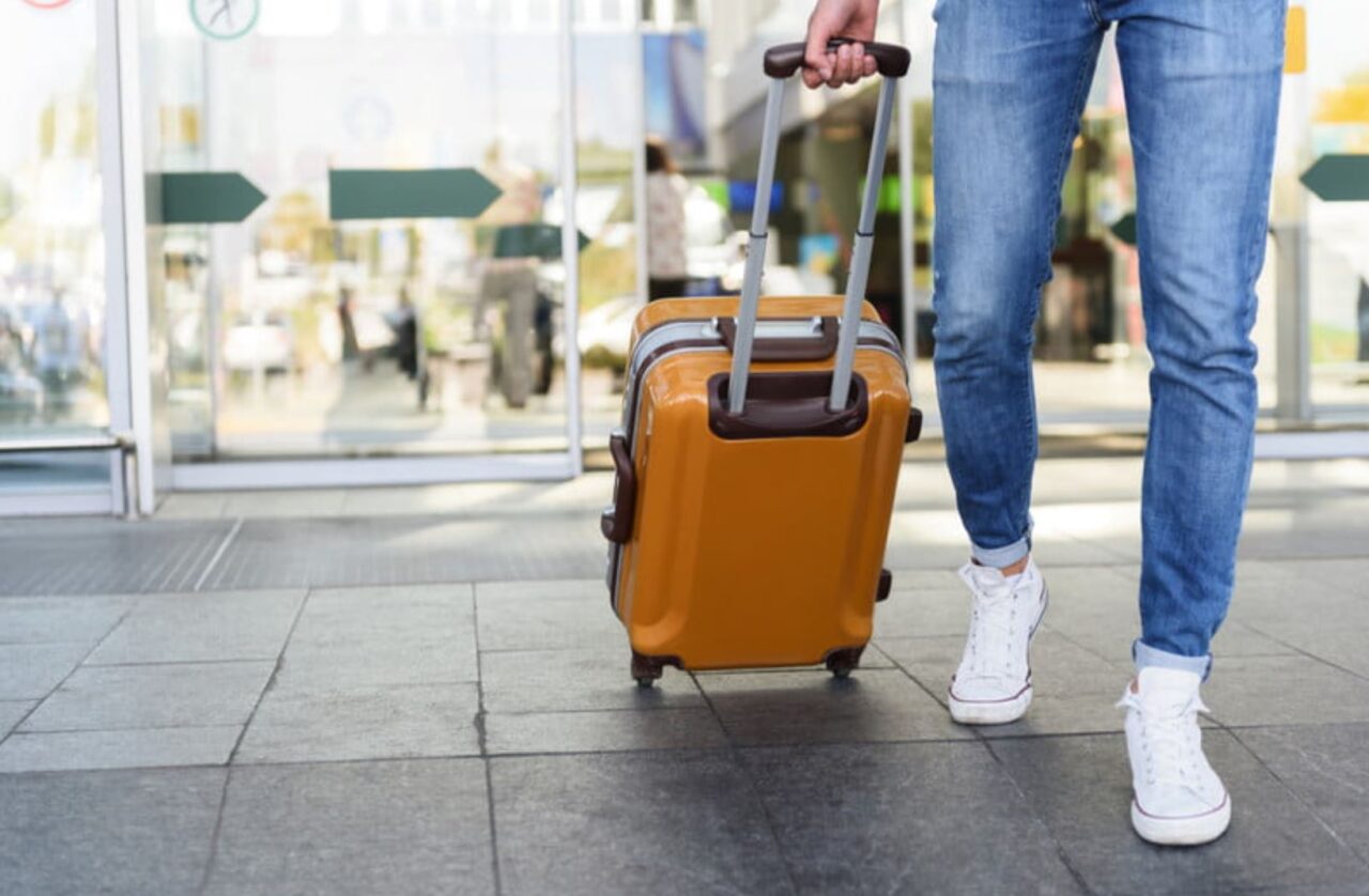 4 trucos que debe saber al viajar solo con equipaje de mano